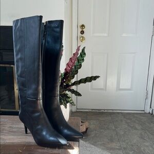 Boden Black Heeled Boots with Tall Shaft